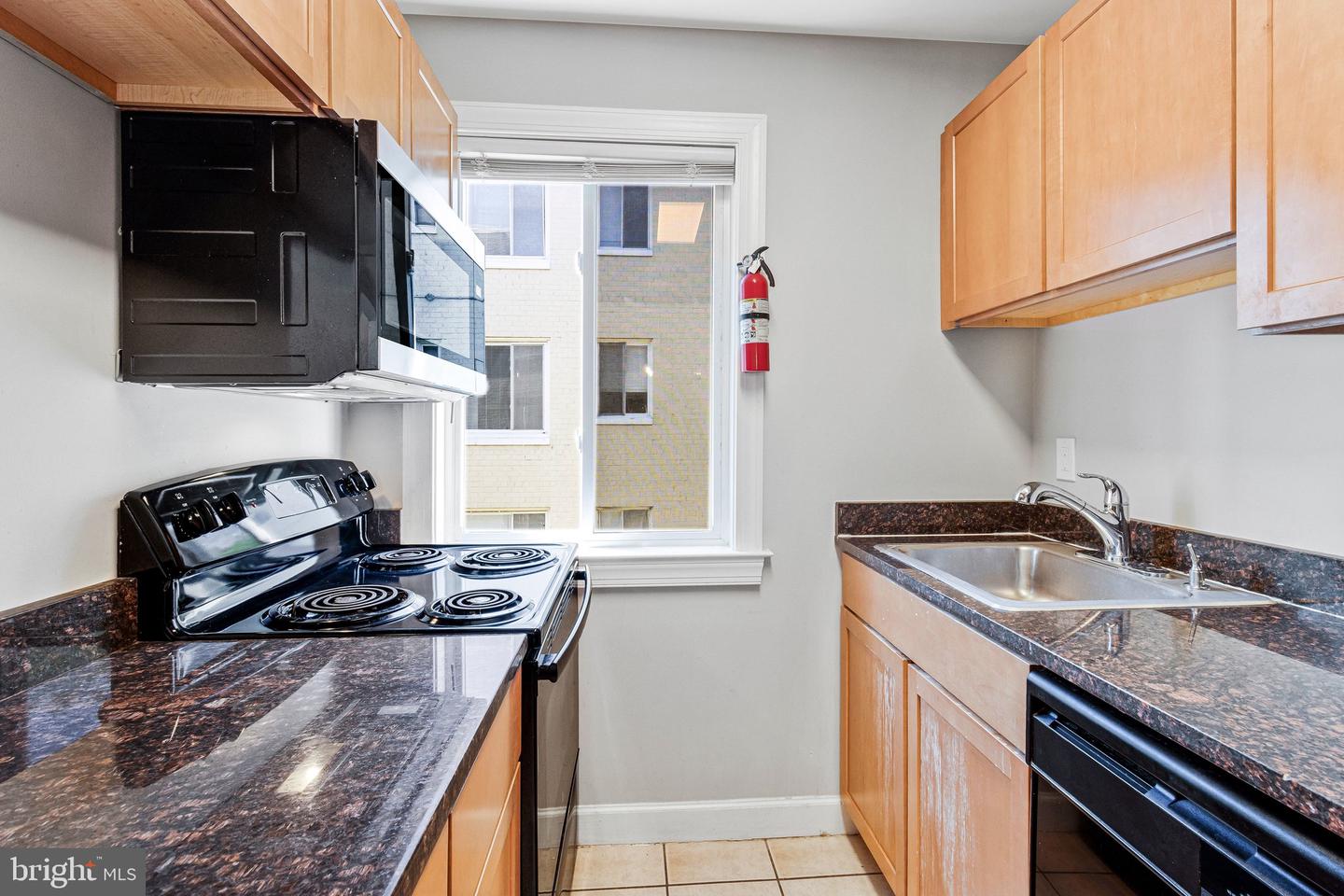 717 Brandywine St Se #202 Property Photo 11