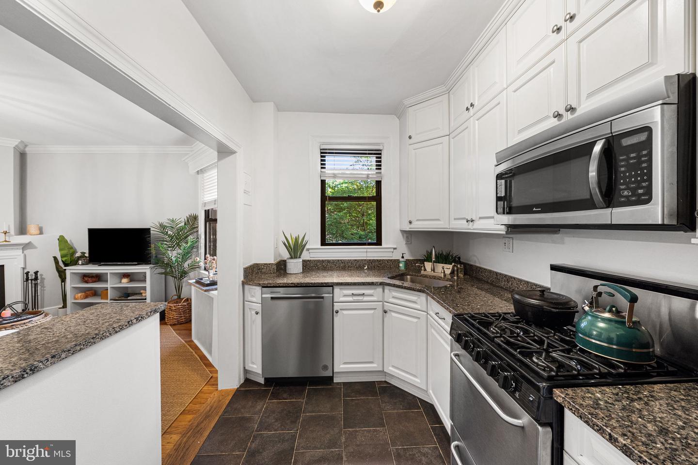 3616 Connecticut Ave Nw #201 Property Photo 15