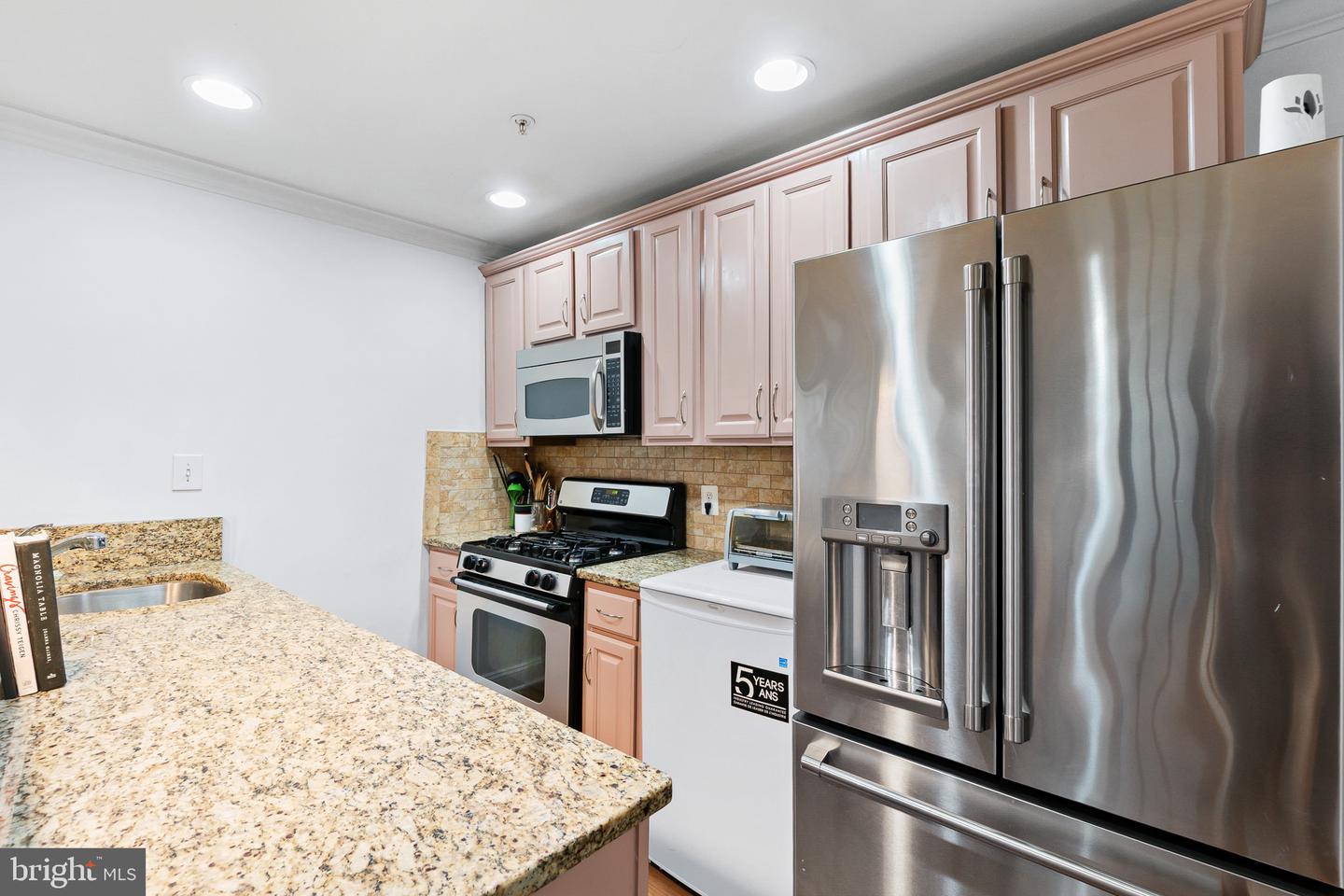 1929 1st St Nw #t3 Property Photo 11