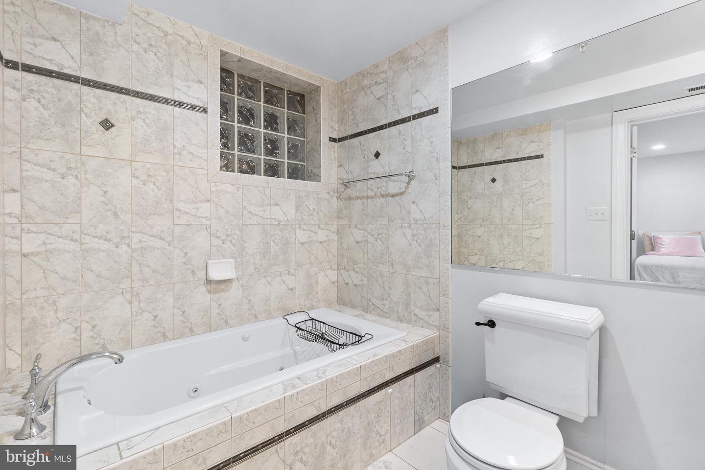 1929 1st St Nw #t3 Property Photo 12