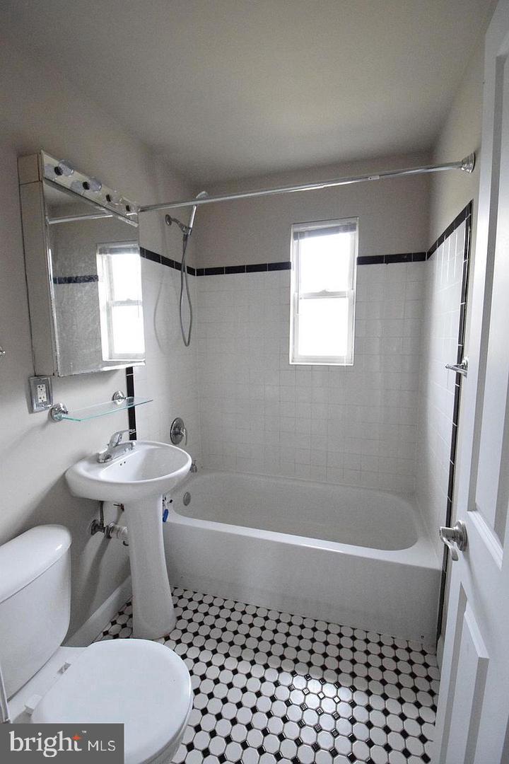 709 Brandywine St Se #302 Property Photo 10