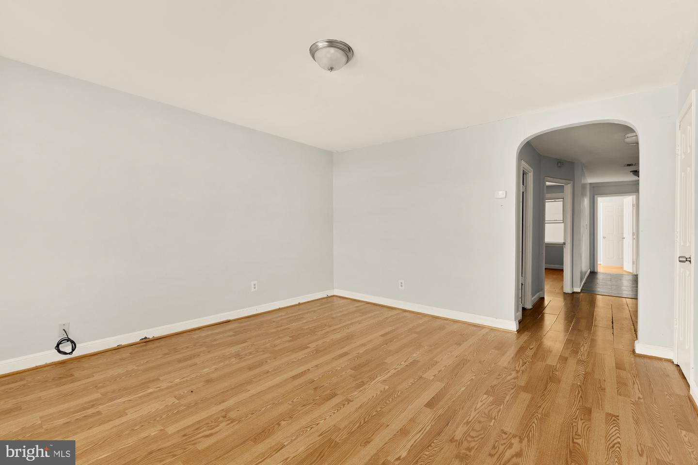 1227 18th Pl Ne Property Photo 6