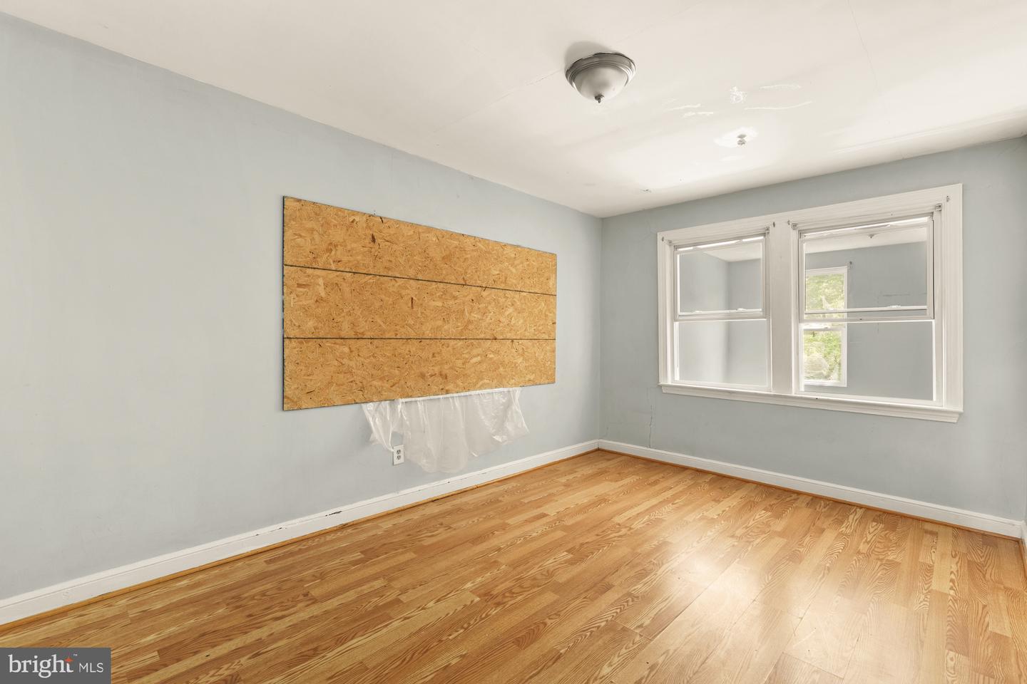 1227 18th Pl Ne Property Photo 14
