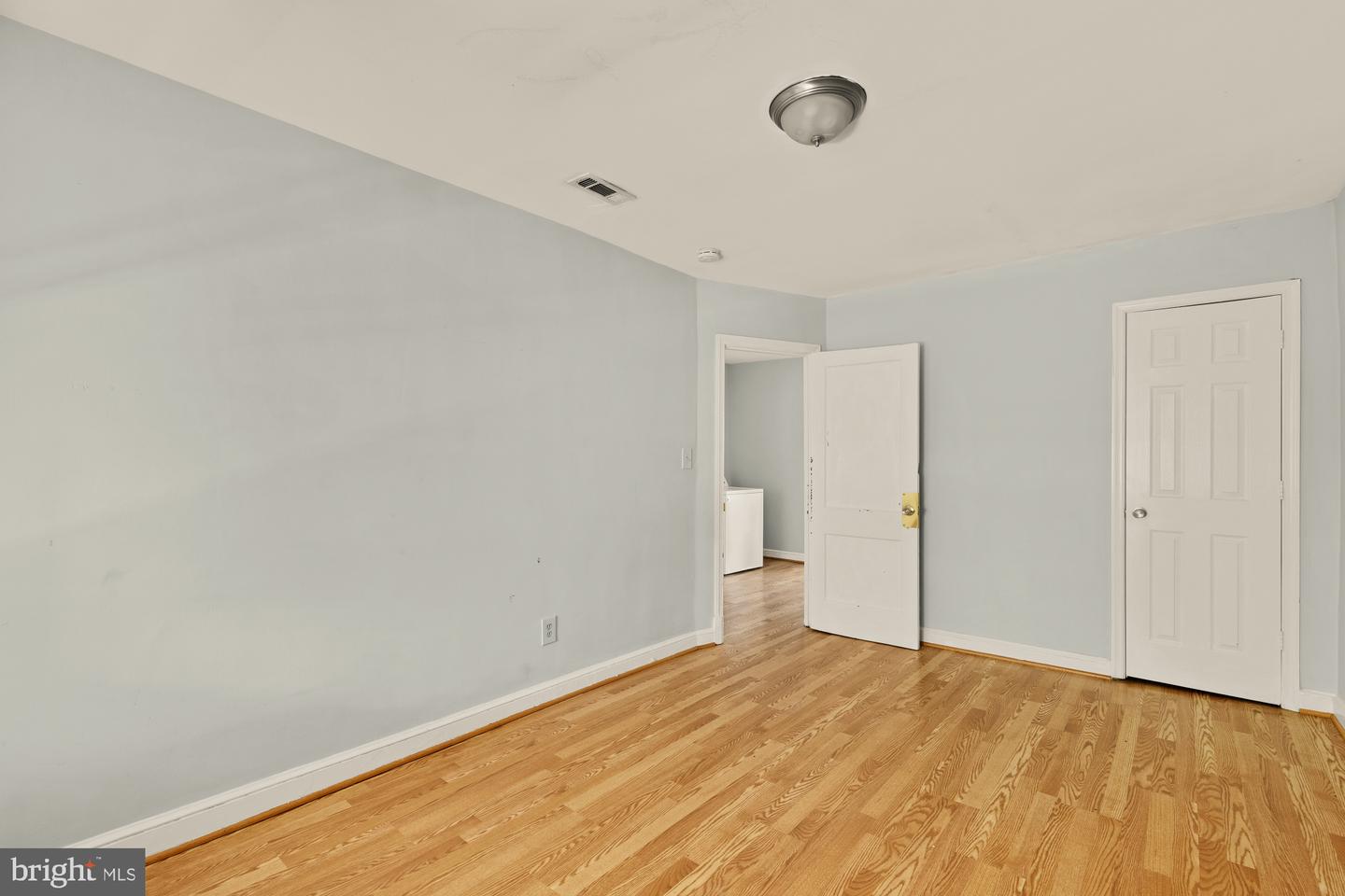 1227 18th Pl Ne Property Photo 16