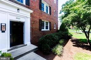 3937 Pennsylvania Ave Se #102 Property Photo 1