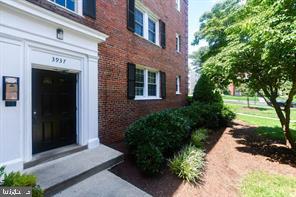3937 Pennsylvania Ave Se #102 Property Photo 4