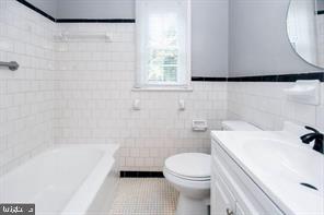 3937 Pennsylvania Ave Se #102 Property Photo 7