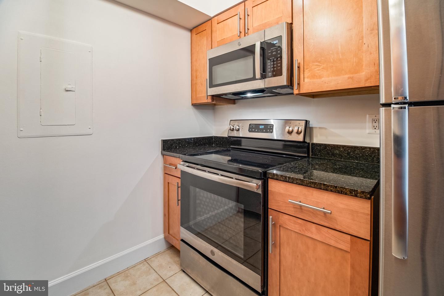 3401 38th St Nw #324 Property Photo 9