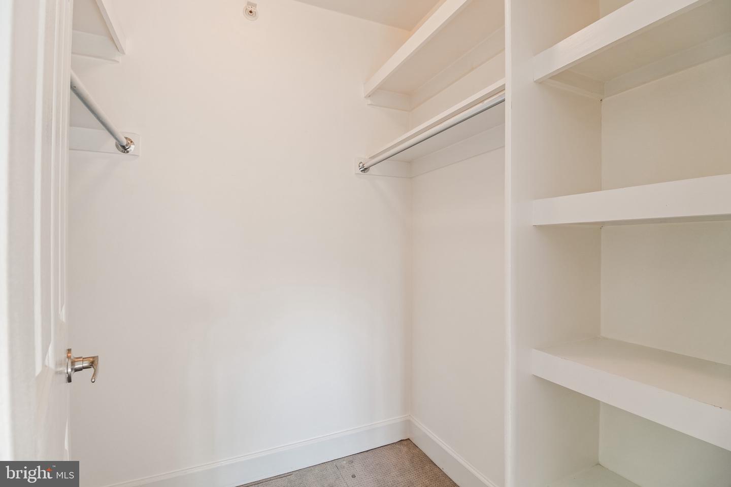 3401 38th St Nw #324 Property Photo 13