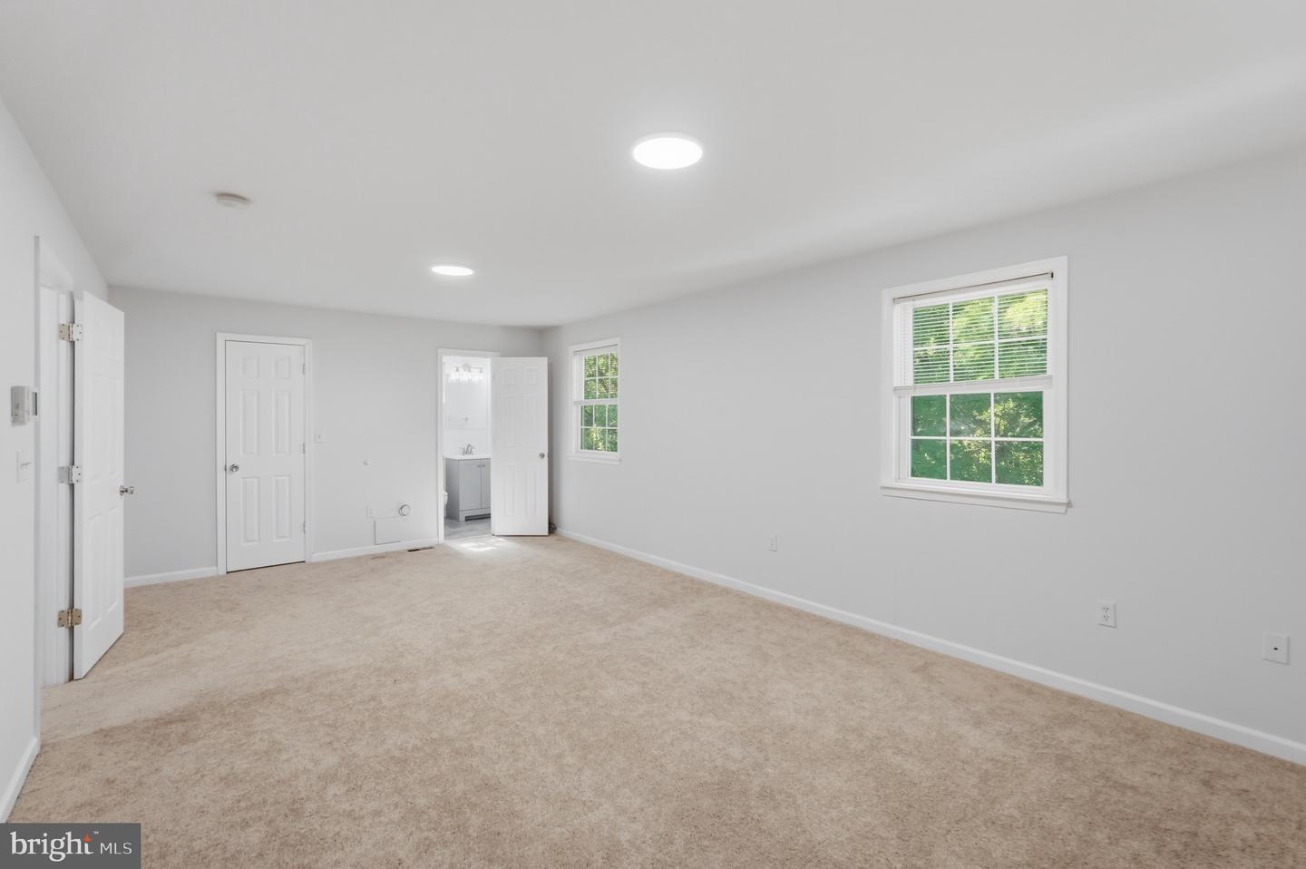 5107 Call Pl Se Property Photo 28