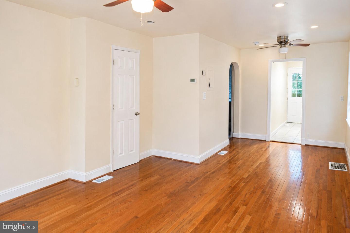 59 GALVESTON PL SW #1 Property Photo 1