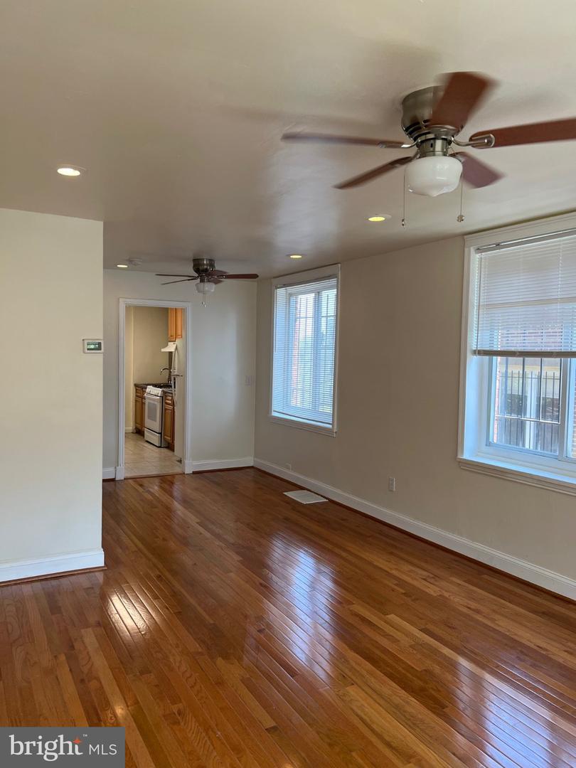 59 Galveston Pl Sw #1 Property Photo 6