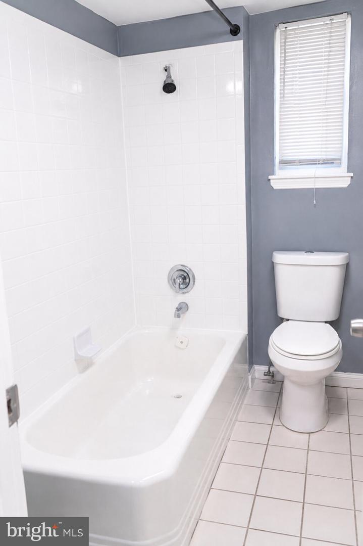 63 Galveston Pl Sw #b Property Photo 7