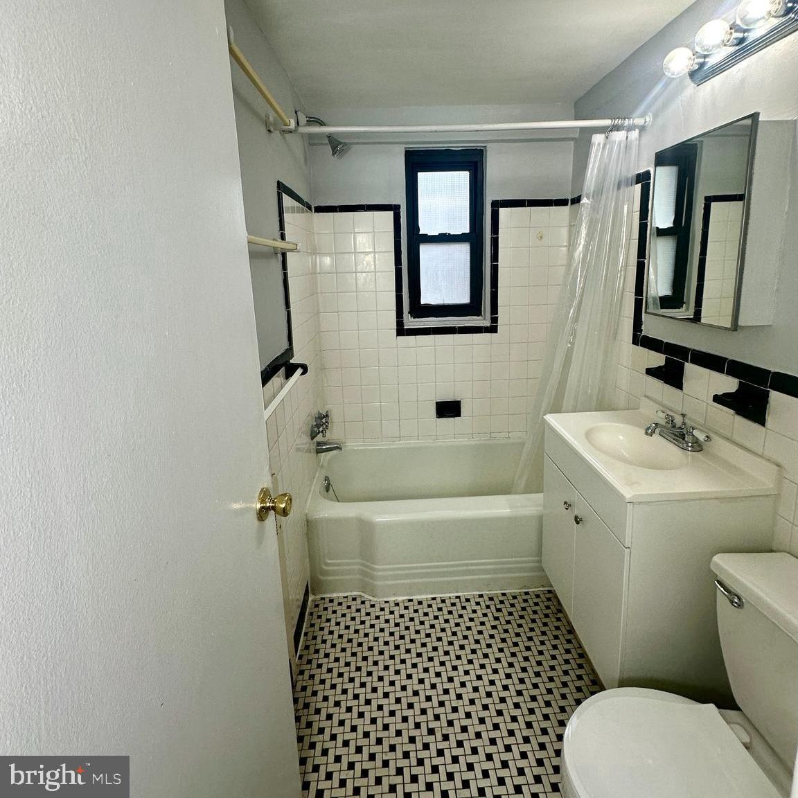 2141 I St Nw #310 Property Photo 9