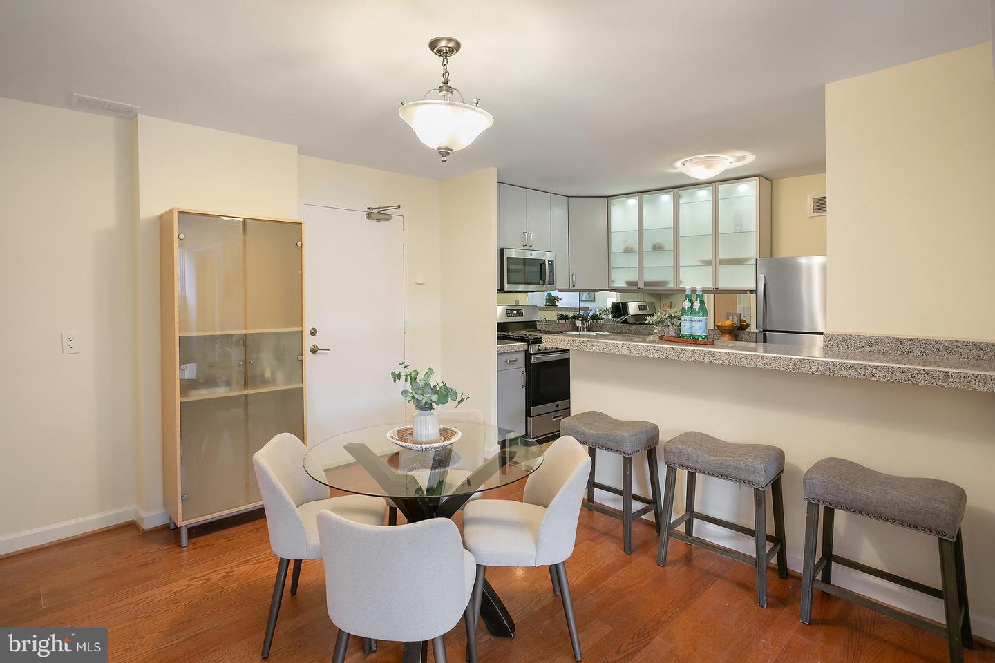2829 Connecticut Ave Nw #103 Property Photo 9