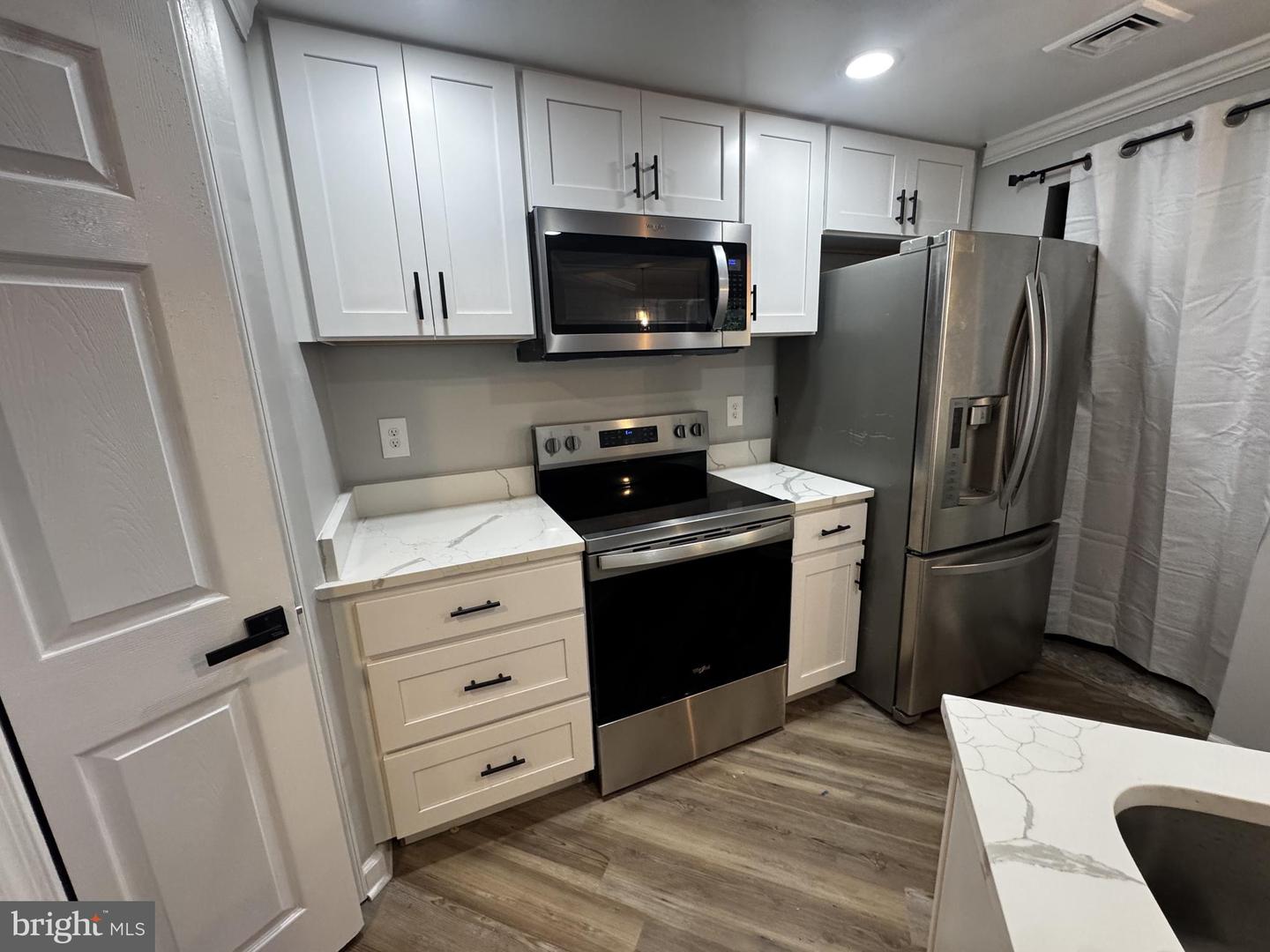 2725 CONNECTICUT AVE NW #303 Property Photo 1