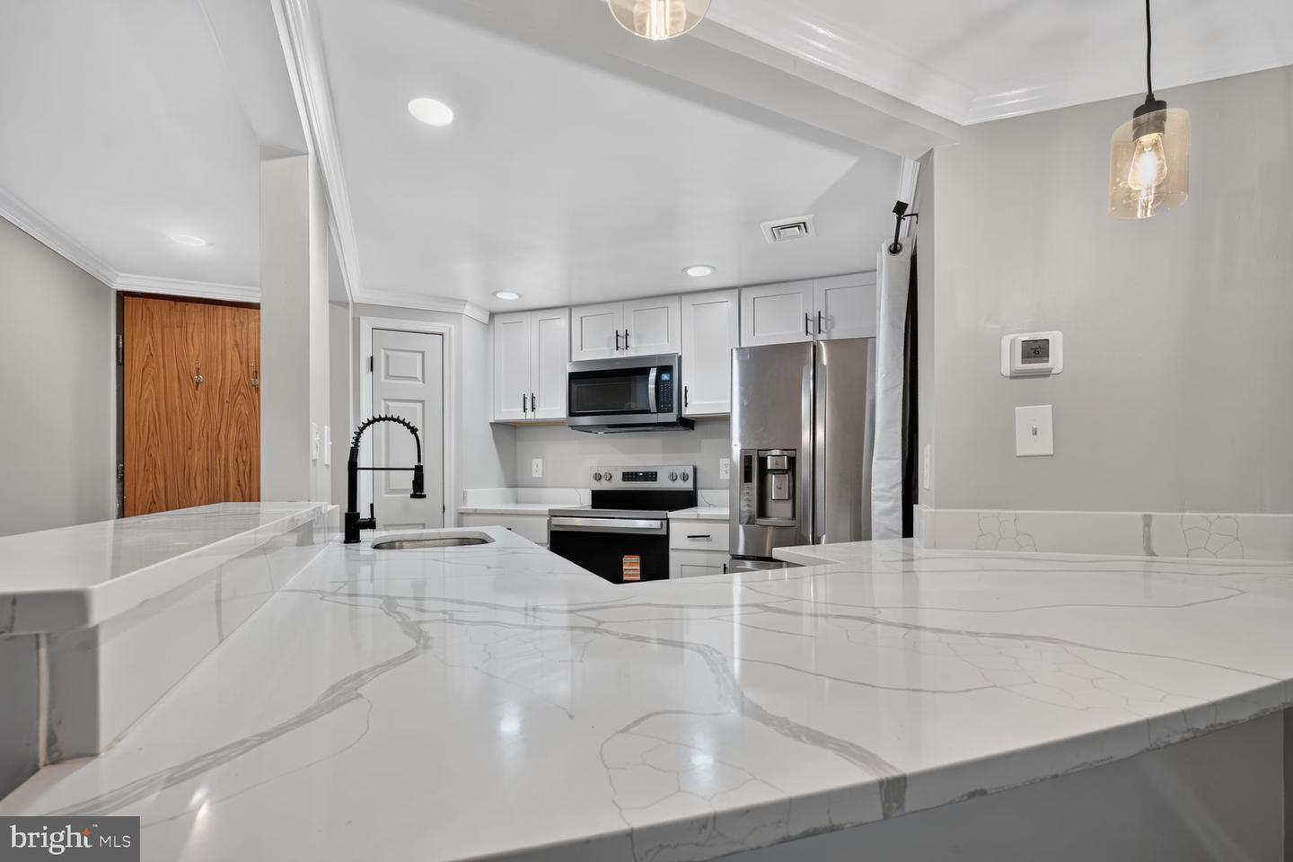 2725 Connecticut Ave Nw #303 Property Photo 7