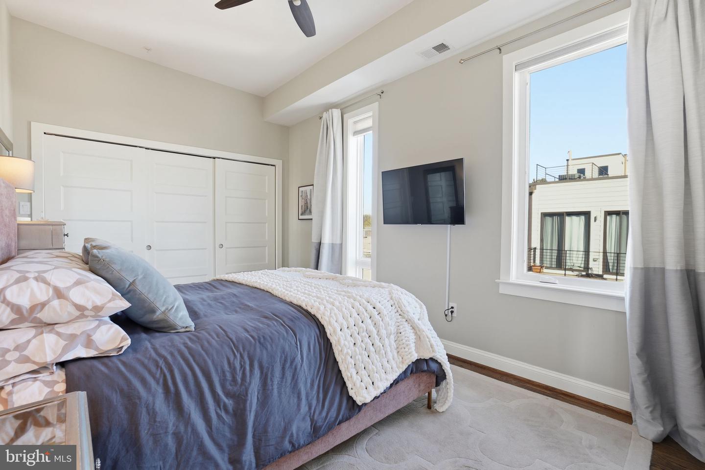 3222 Warder St Nw #5 Property Photo 8