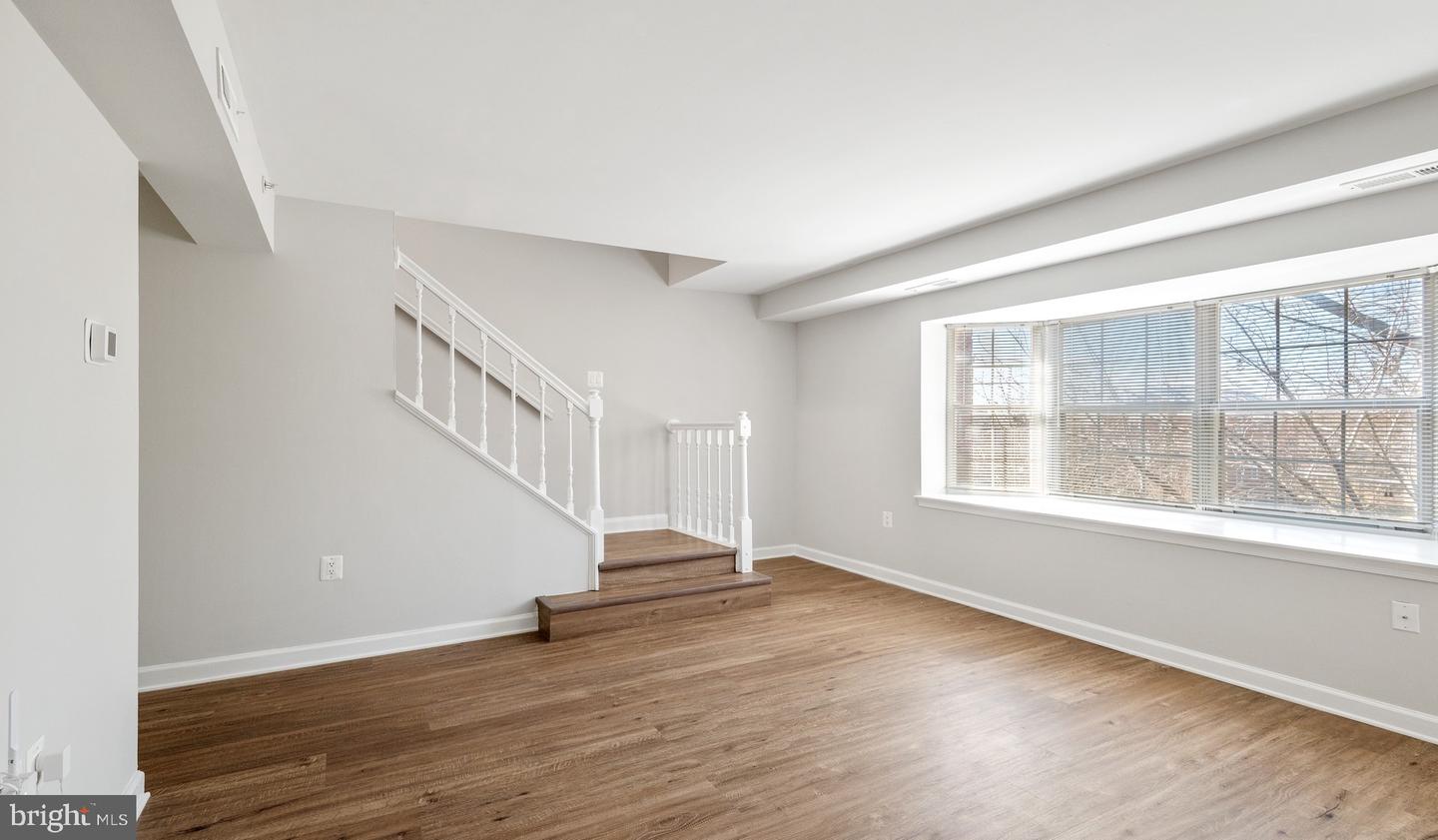 3401 38th St Nw #p25-102 Property Photo 6