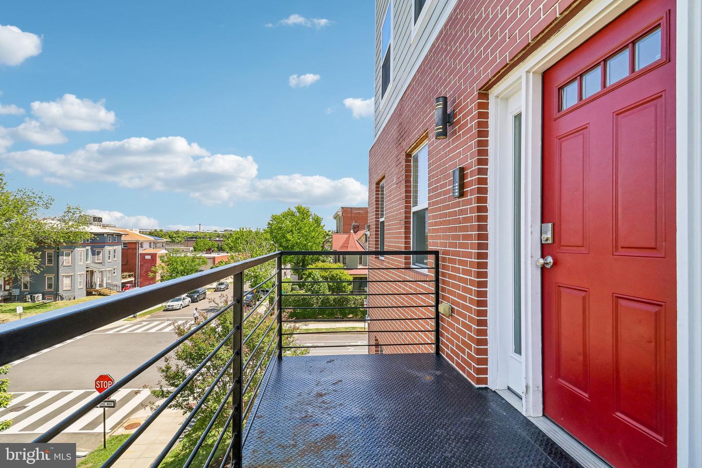 233 S St Ne #5 Property Photo 40