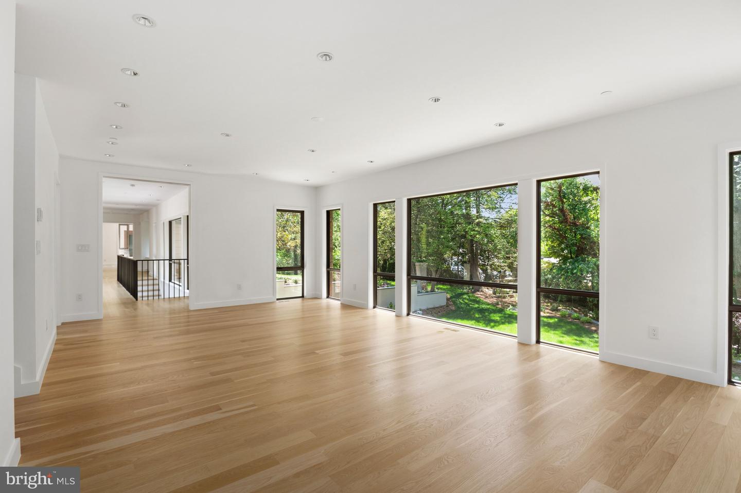 2920 Albemarle St Nw Property Photo 43