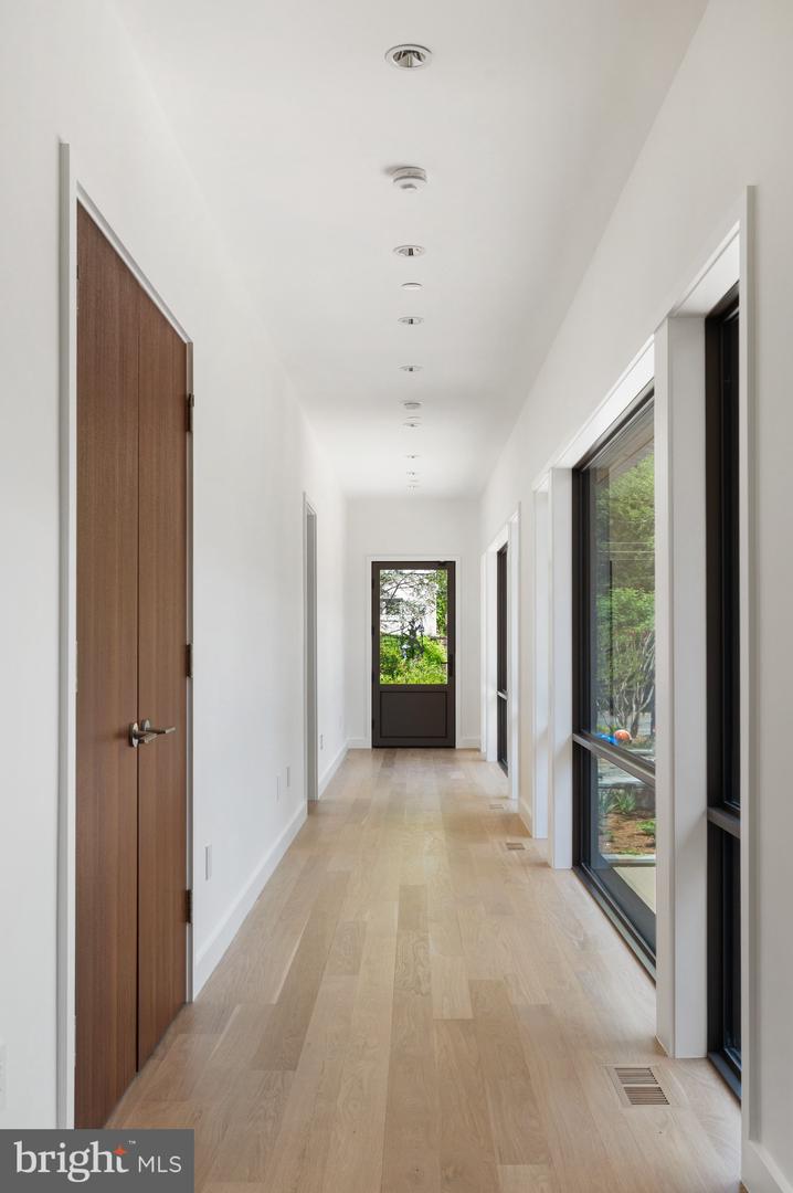 2920 Albemarle St Nw Property Photo 45