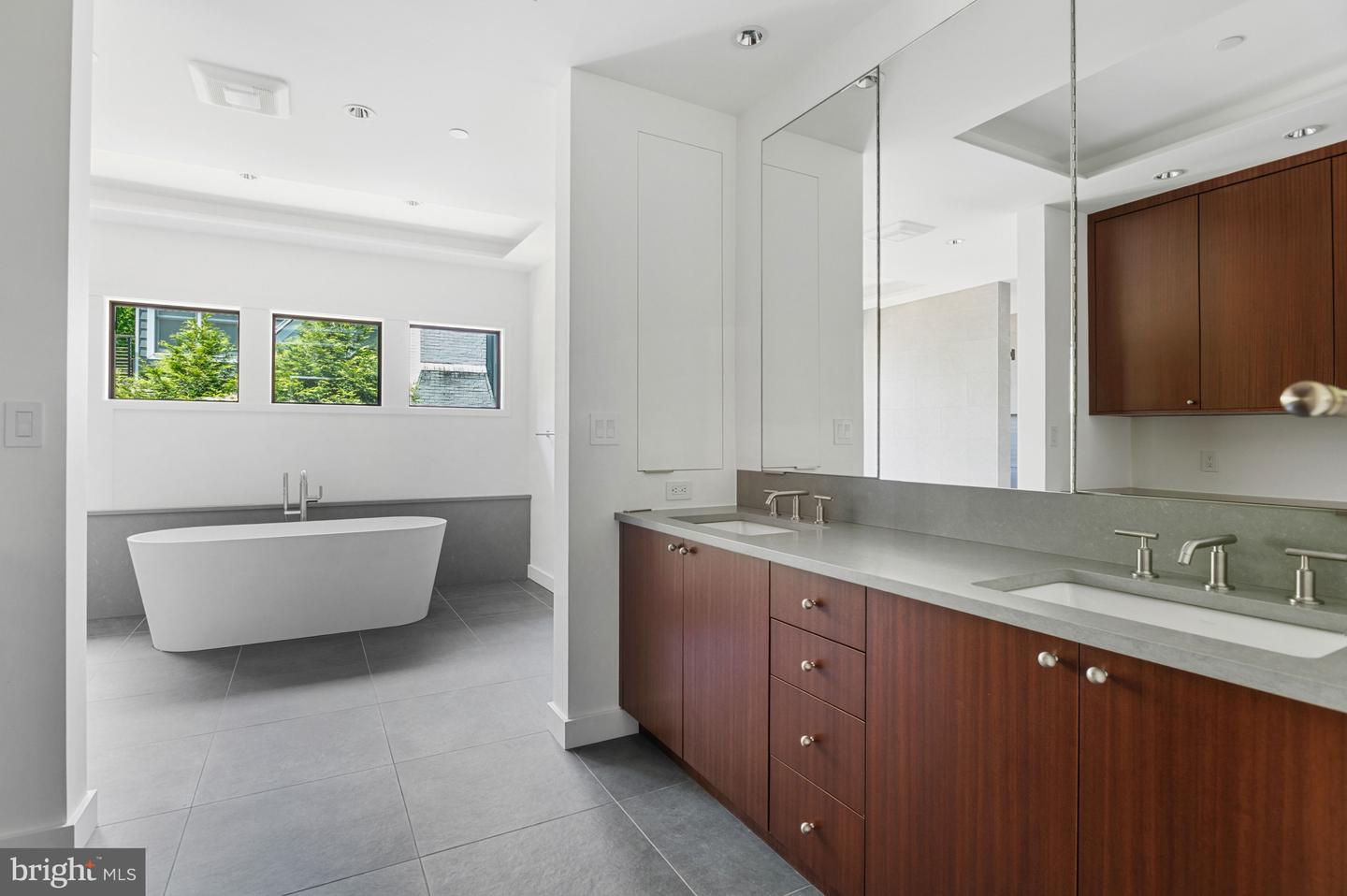 2920 Albemarle St Nw Property Photo 49