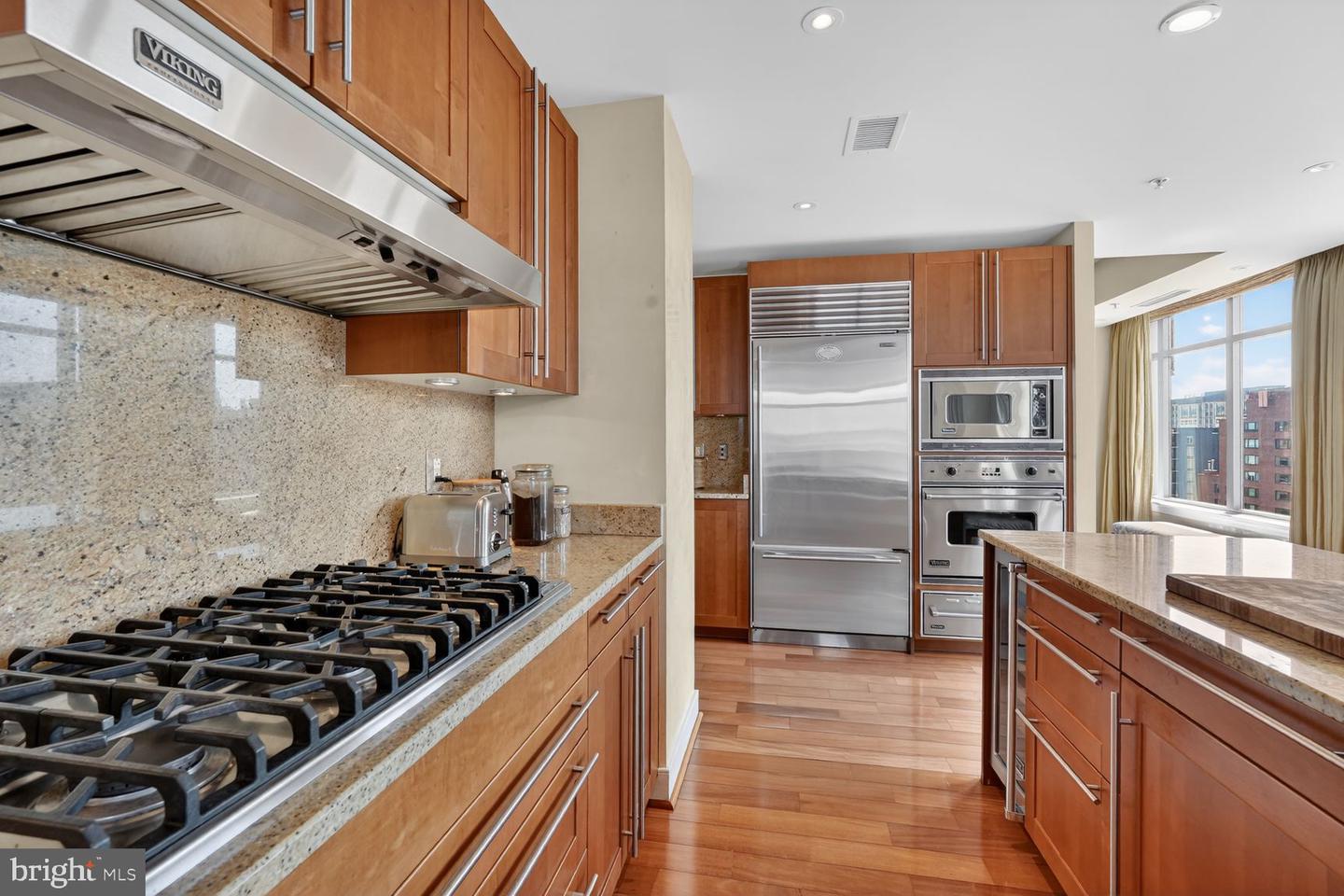 2425 L St Nw #939 Property Photo 15