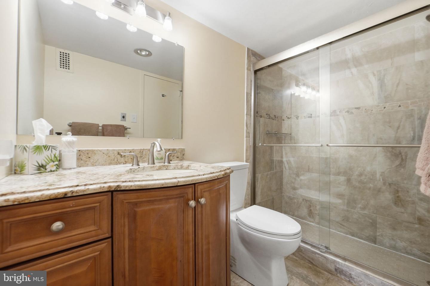 3001 Veazey Ter Nw #1324 Property Photo 18