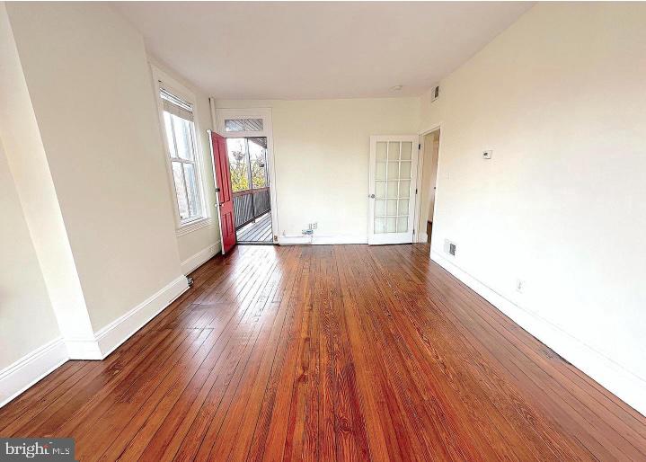1133 D St Ne Property Photo 16