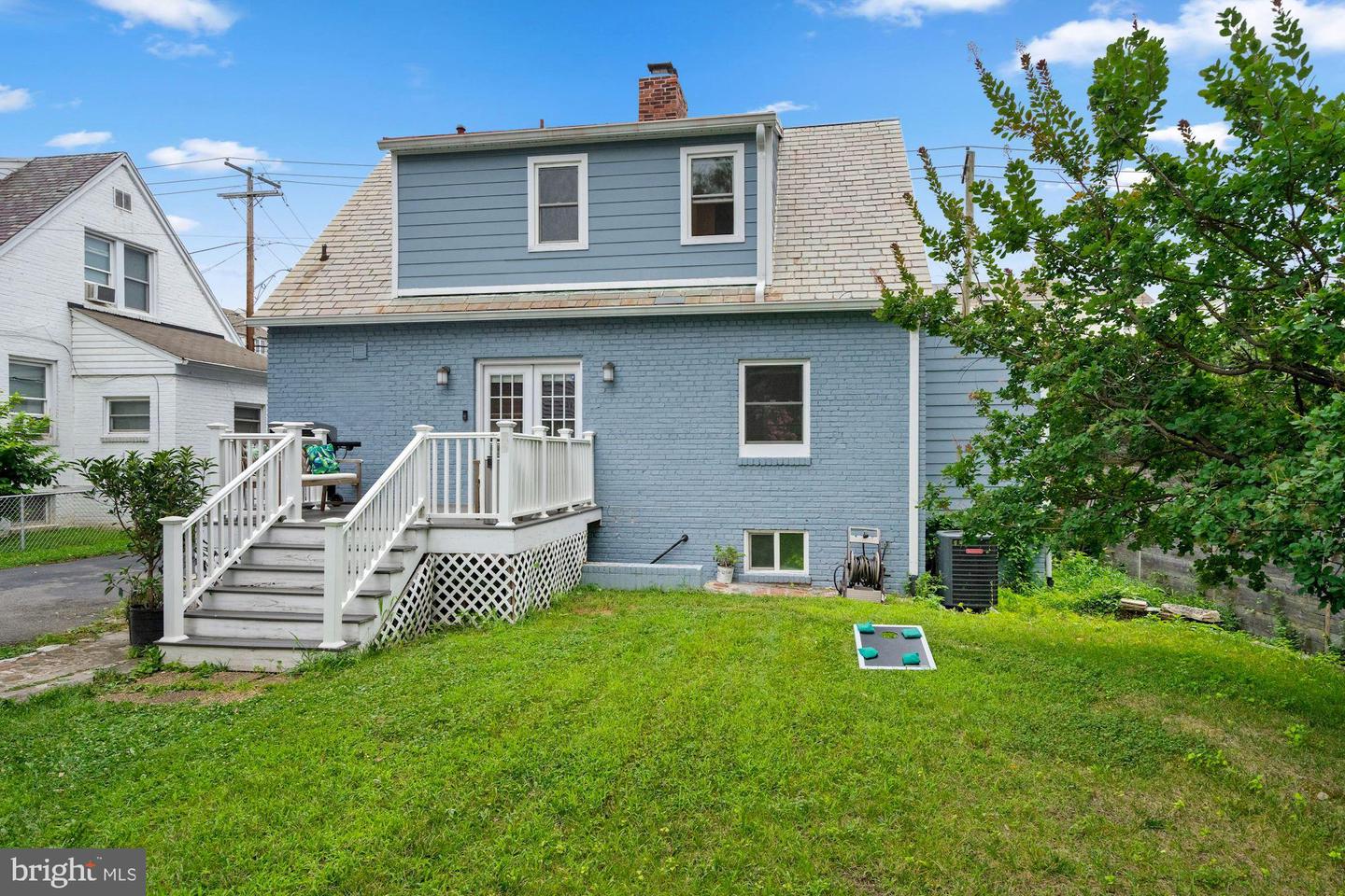2410 South Dakota Ave Ne Property Photo 36