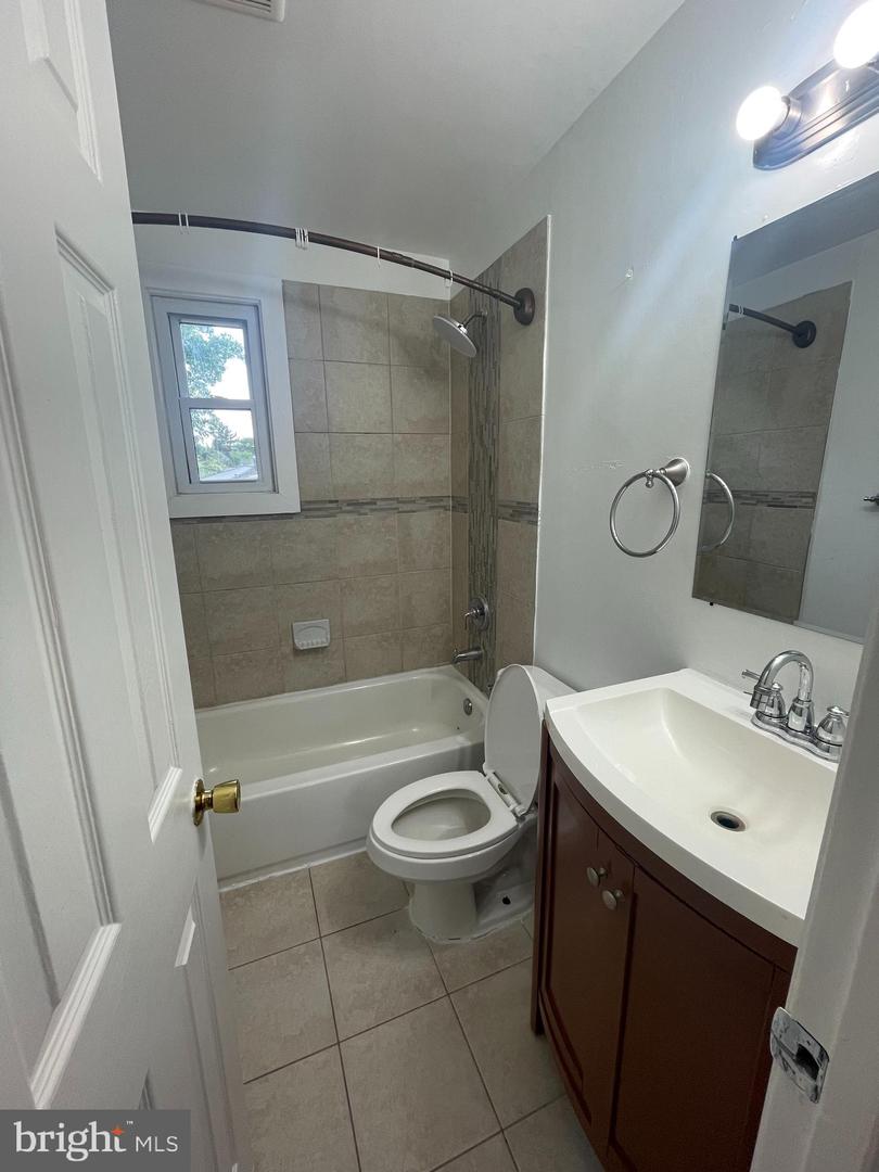 641 49th St Ne Property Photo 14