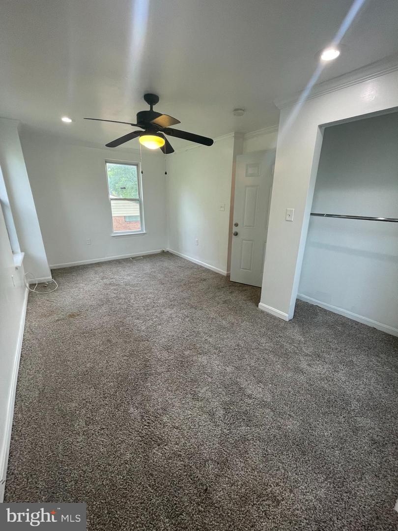 641 49th St Ne Property Photo 15