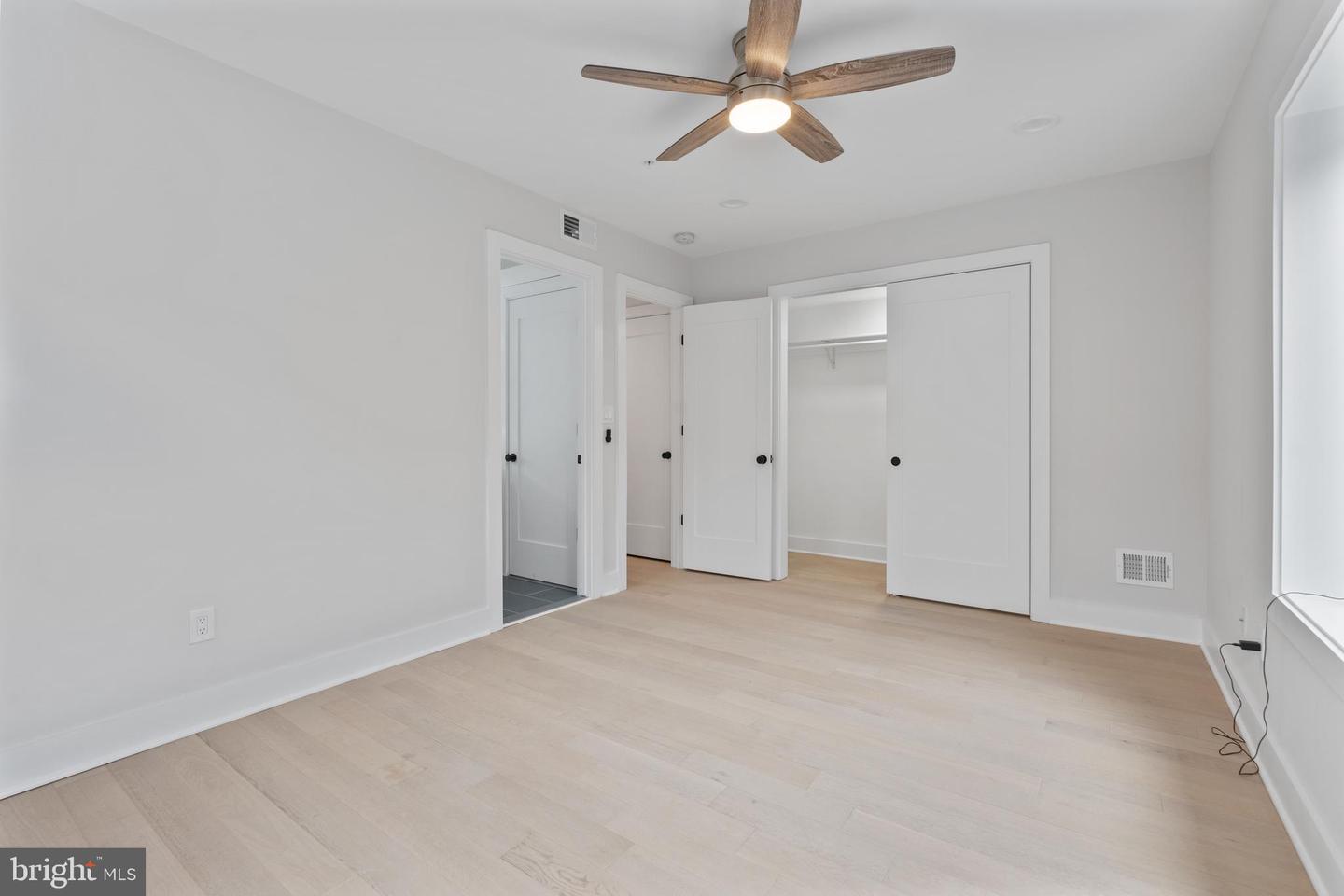 615 Irving St Nw #1 Property Photo 15