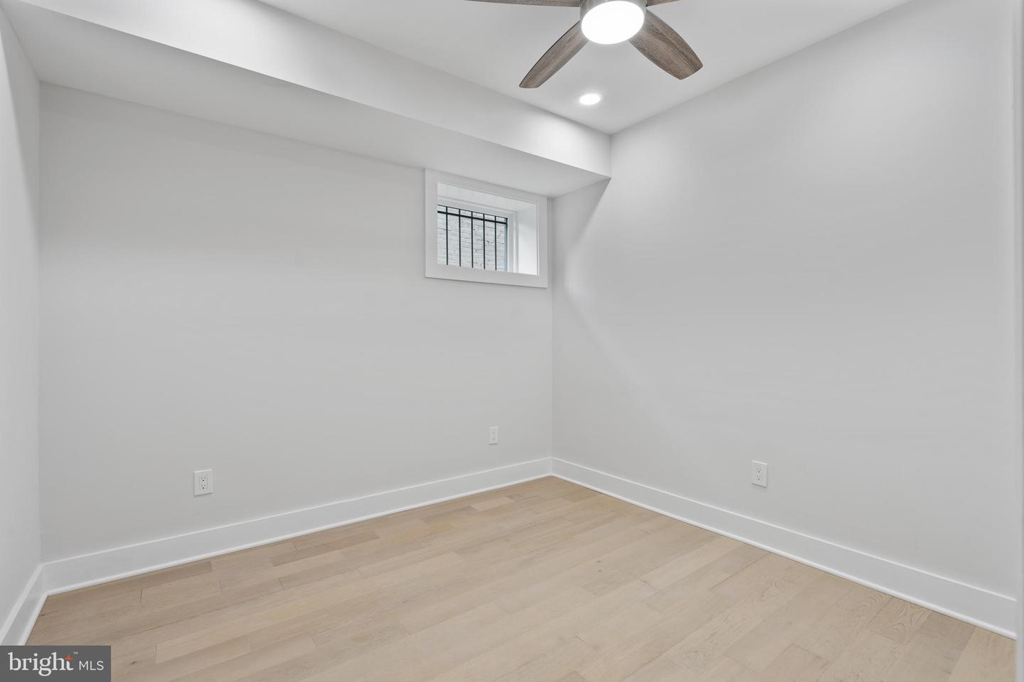 615 Irving St Nw #1 Property Photo 19