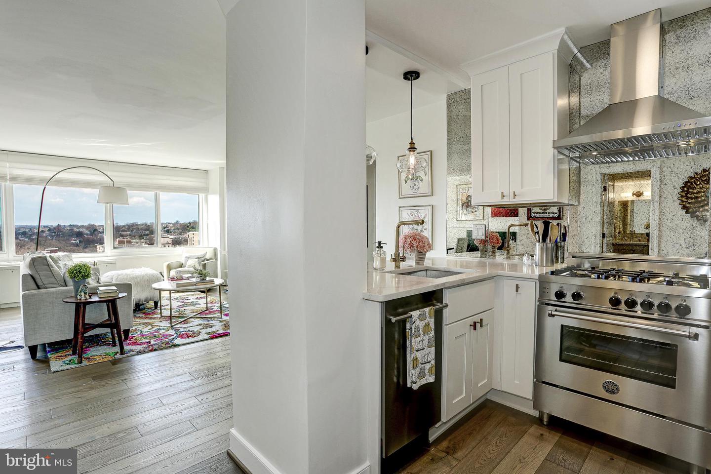1330 New Hampshire Ave Nw #916 Property Photo 3