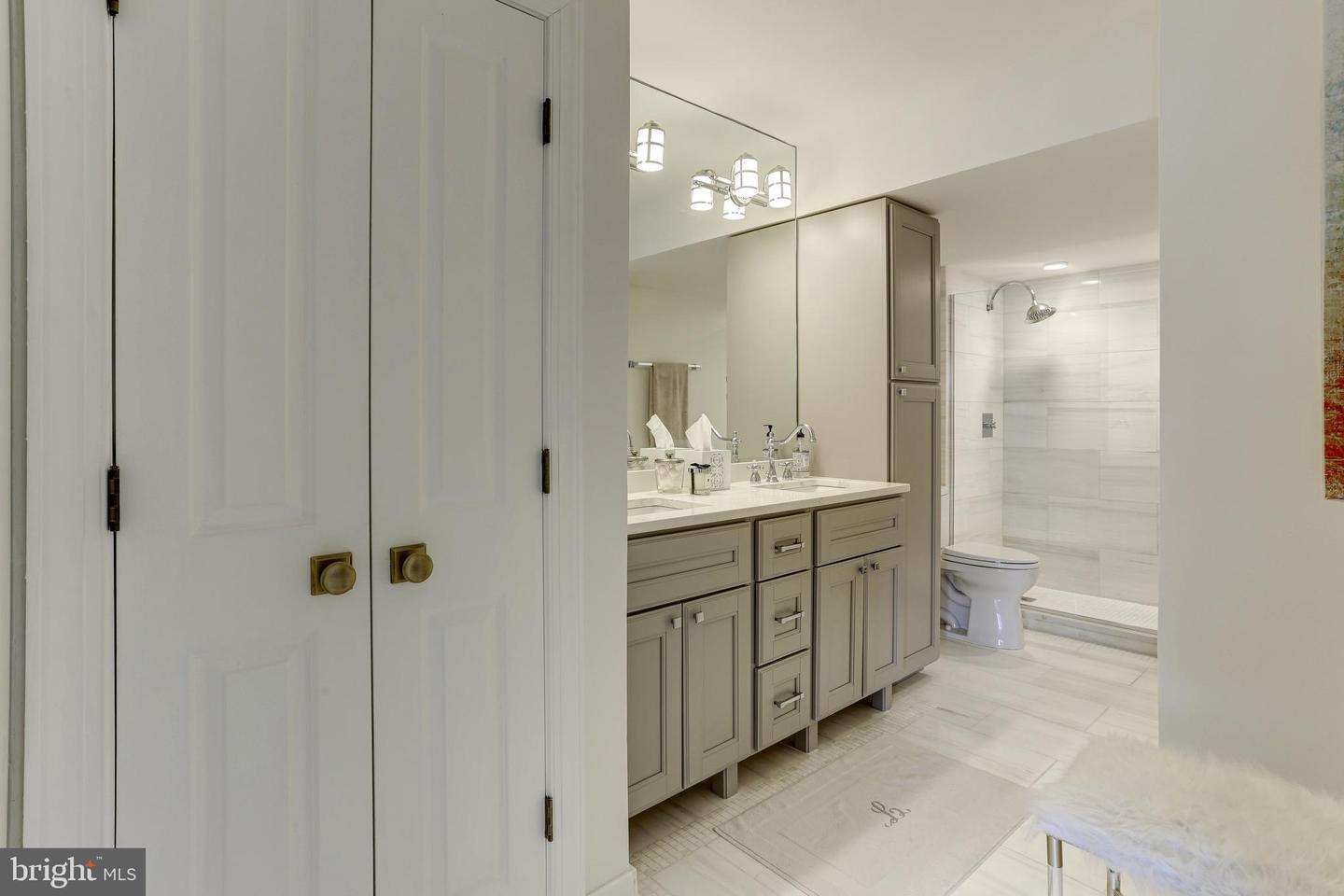 1330 New Hampshire Ave Nw #916 Property Photo 10