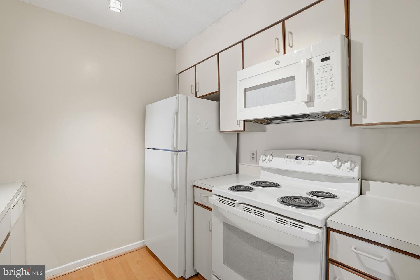 2111 Wisconsin Ave Nw #620 Property Photo 6