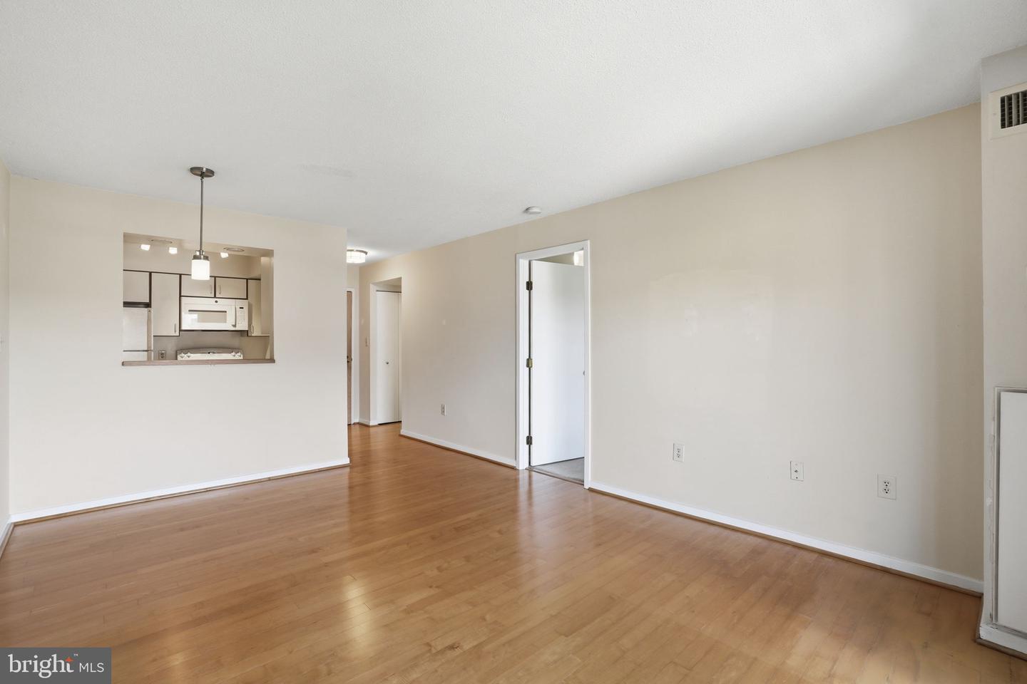 2111 Wisconsin Ave Nw #620 Property Photo 9