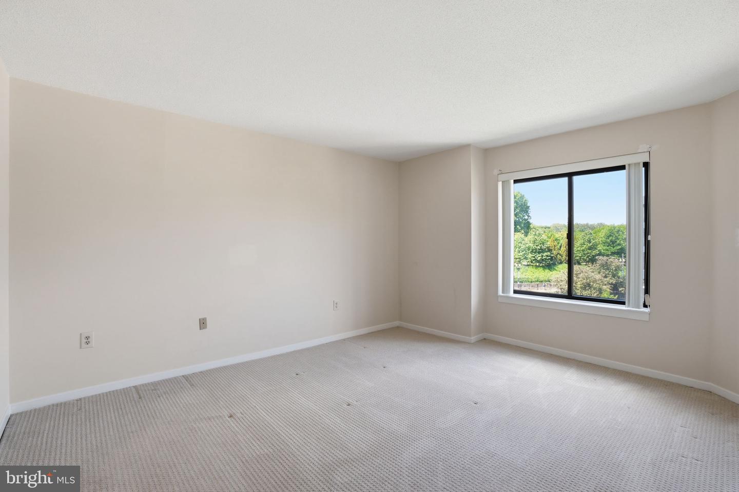 2111 Wisconsin Ave Nw #620 Property Photo 12