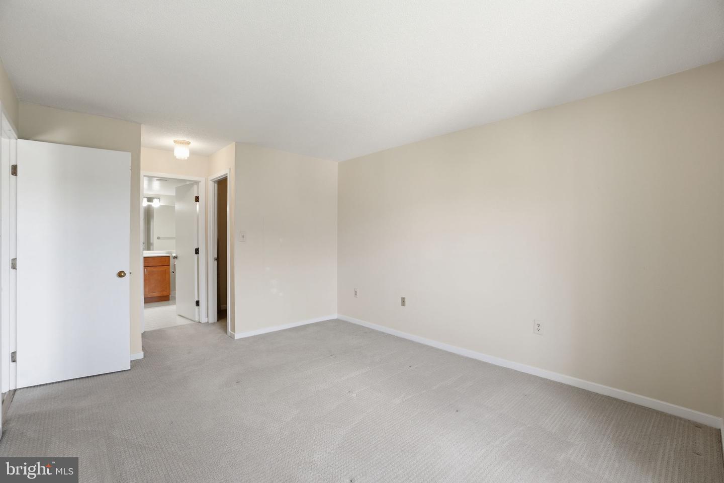 2111 Wisconsin Ave Nw #620 Property Photo 14