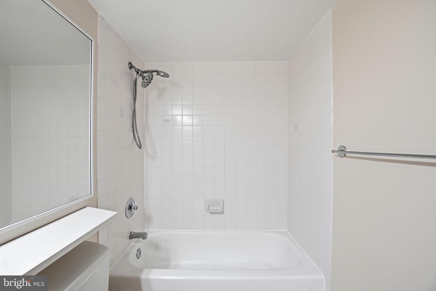 2111 Wisconsin Ave Nw #620 Property Photo 17
