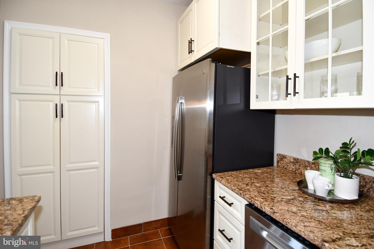 2801 New Mexico Ave Nw #702 Property Photo 7