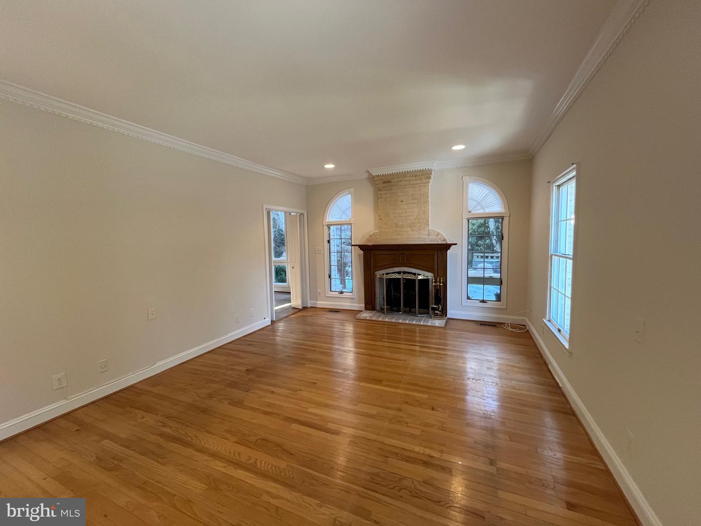 5179 Macomb St Nw Property Photo 8