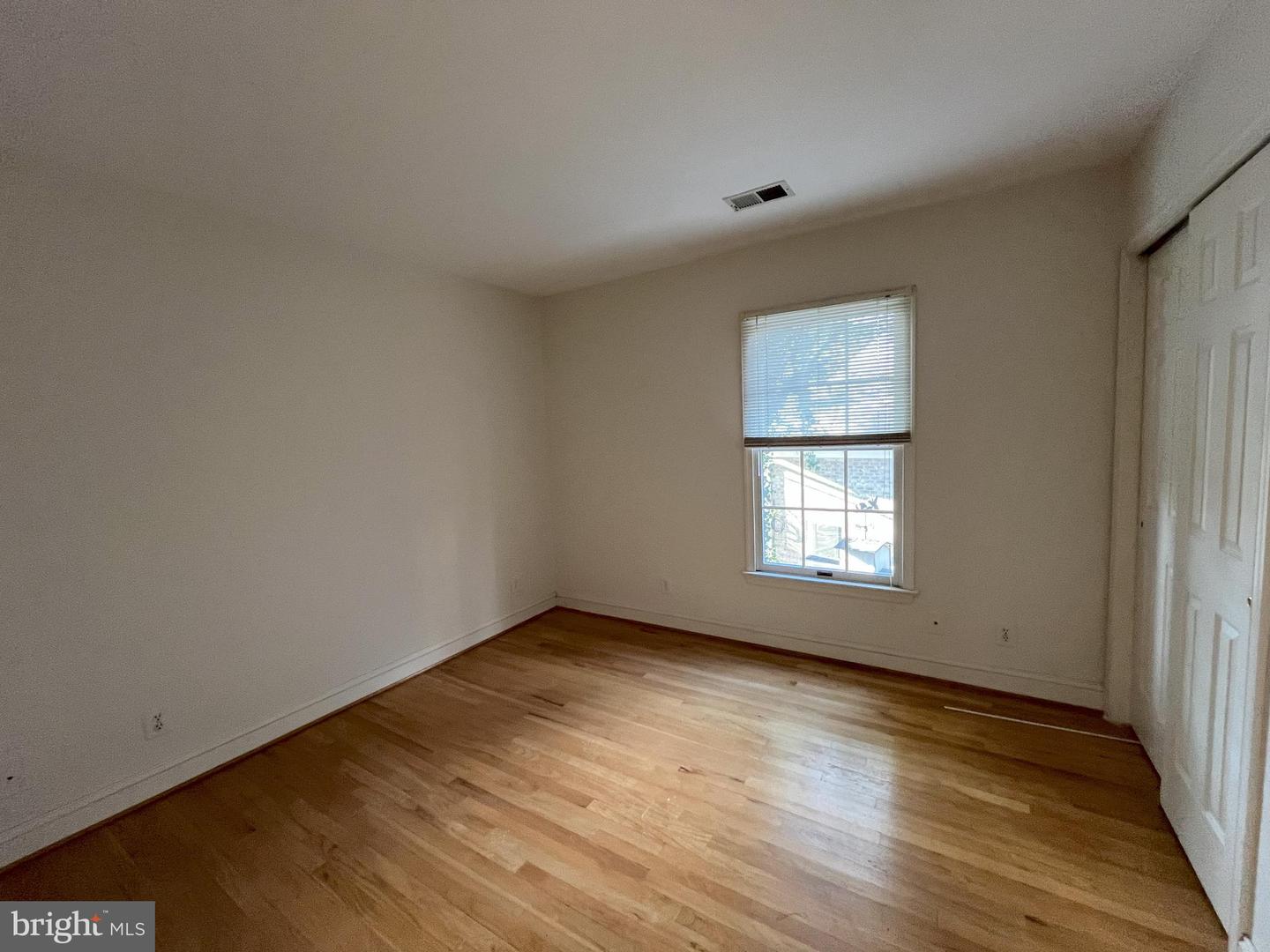 5179 Macomb St Nw Property Photo 17