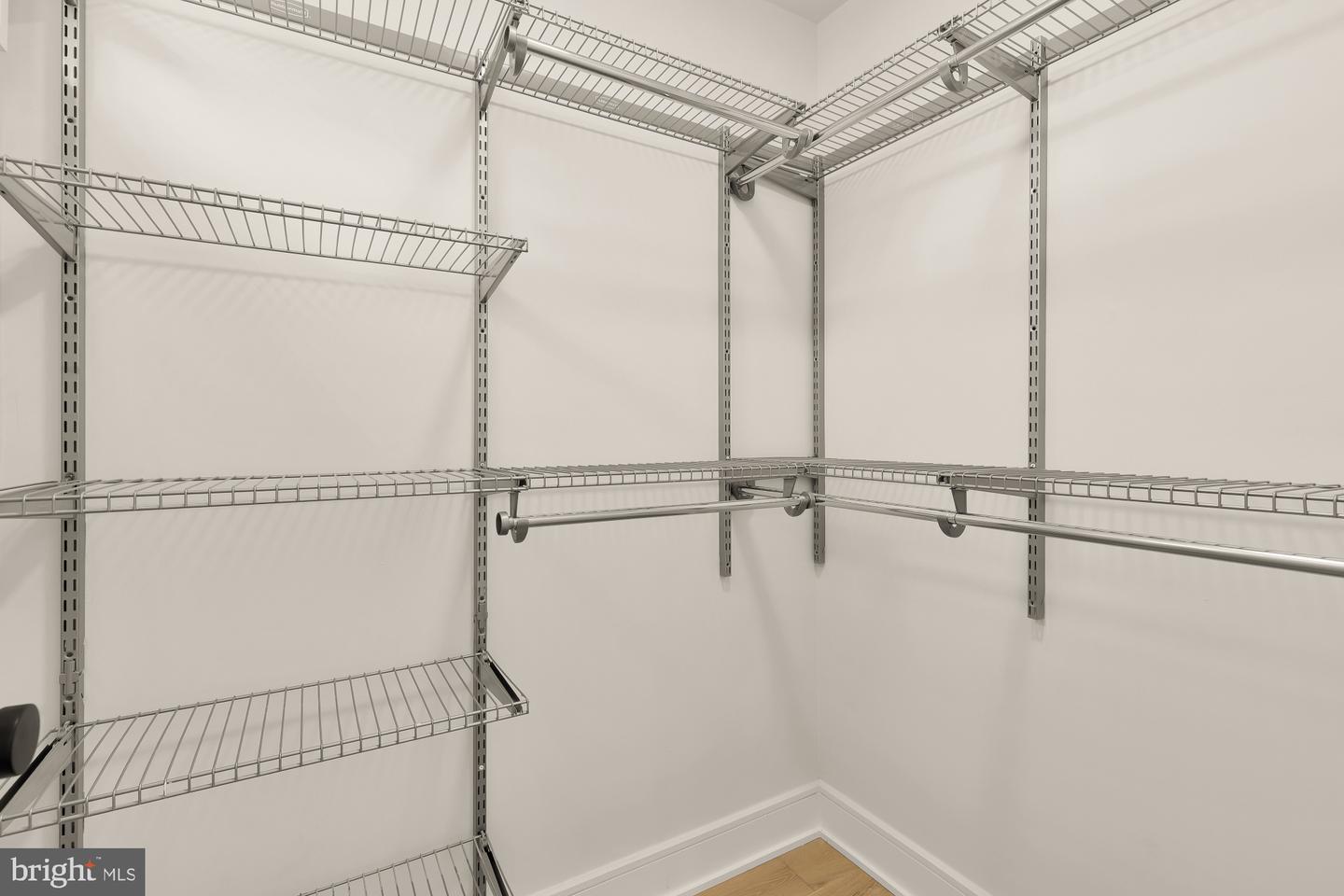 1463 Harvard St Nw #ph8 Property Photo 22