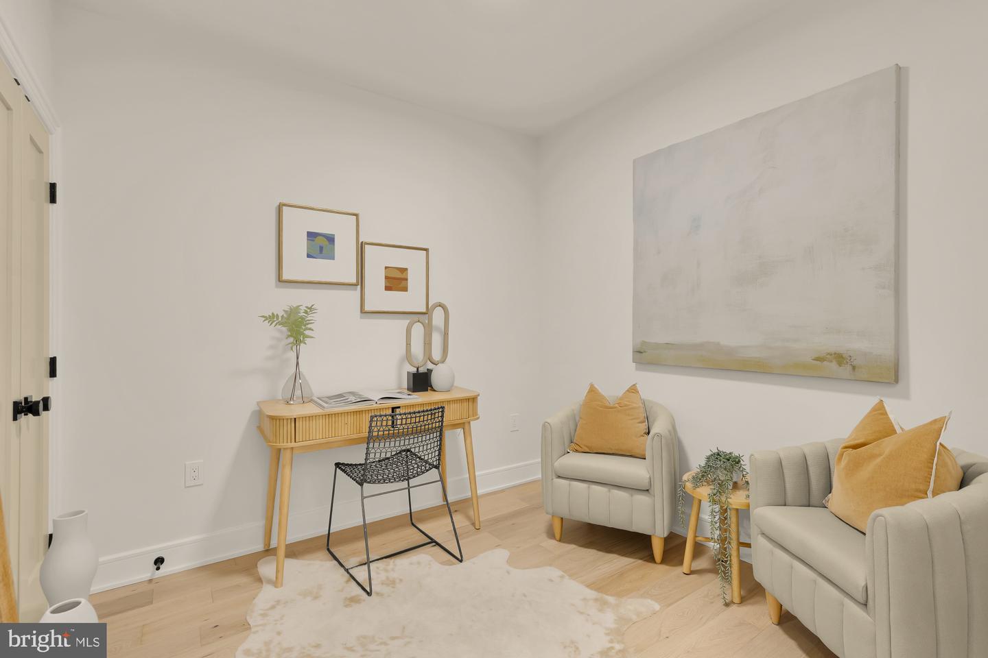 1463 Harvard St Nw #ph8 Property Photo 28