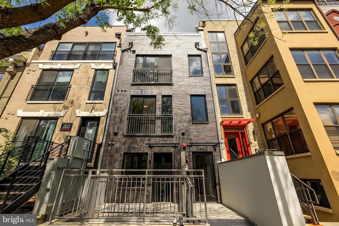 1463 Harvard St Nw #ph8 Property Photo 34