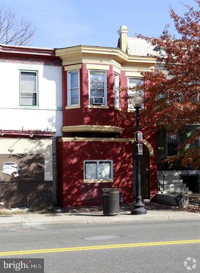 141 Florida Ave Nw Property Photo 1