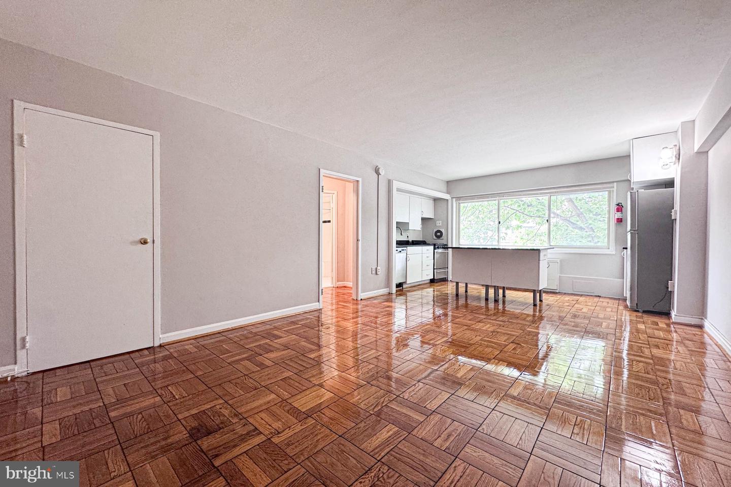5315 Connecticut Ave Nw #310 Property Photo 2